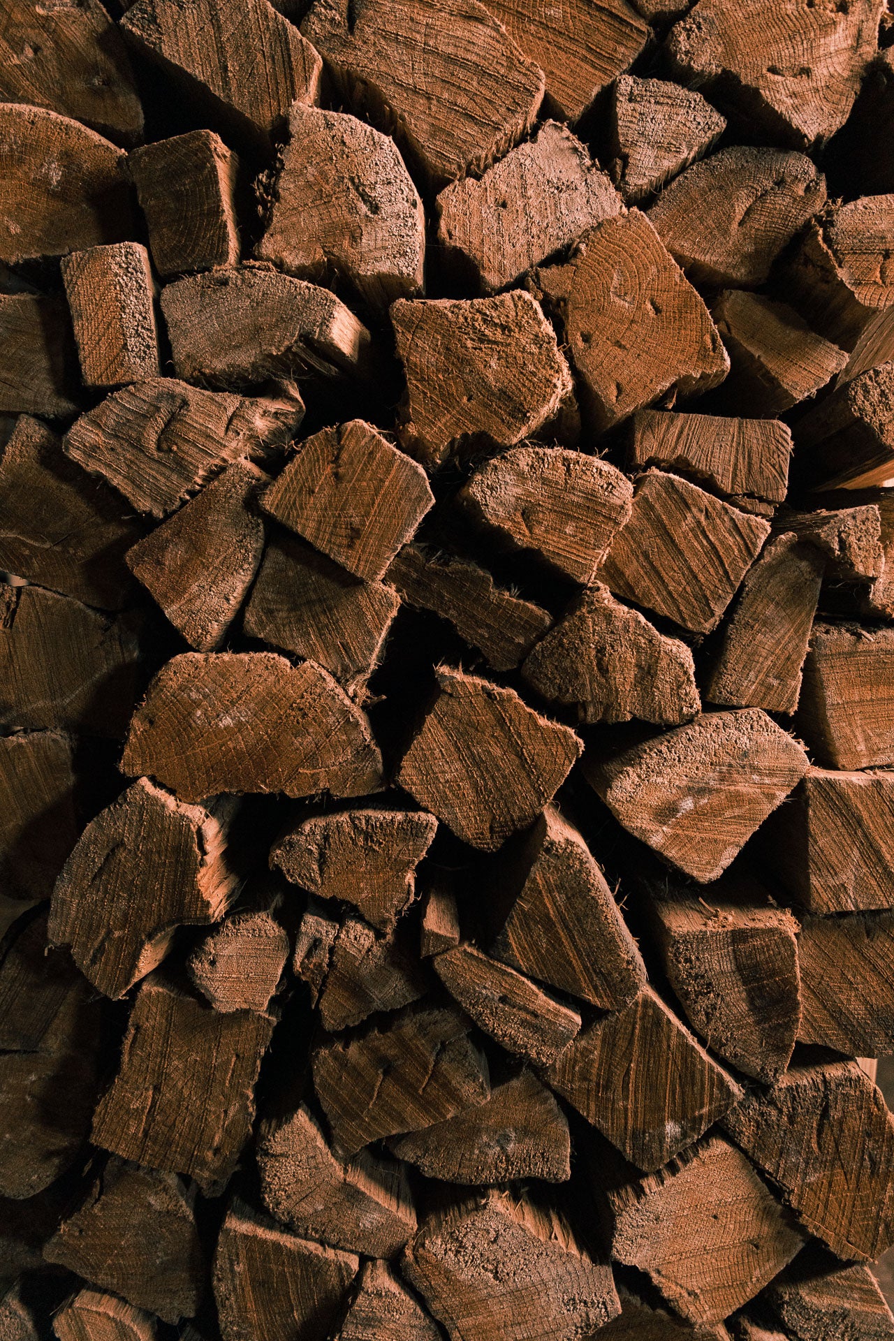 Logs For Firewood - By The Truckload